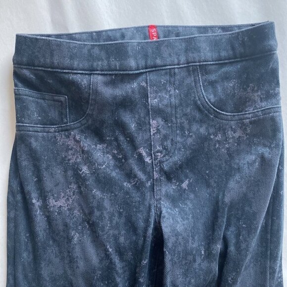 Spanx‎ | Jean-ish Ankle Legging | Acid Wash Grey Camo - Picture 7 of 13
